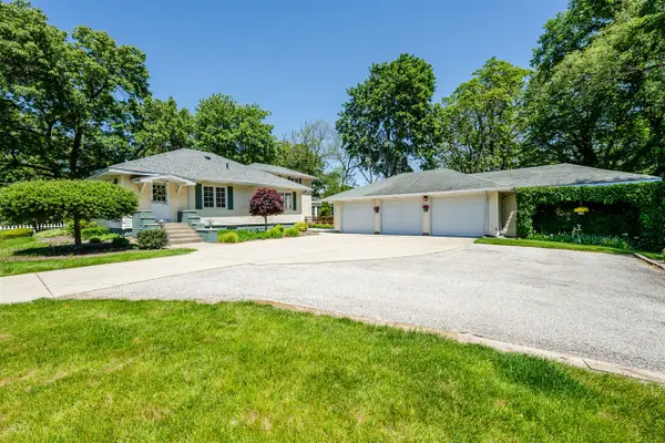 5221 Ridge, Stevensville, MI 49127