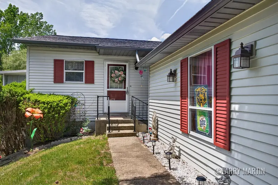 3288 Cambridge #9, Grand Rapids, MI 49512 - #2