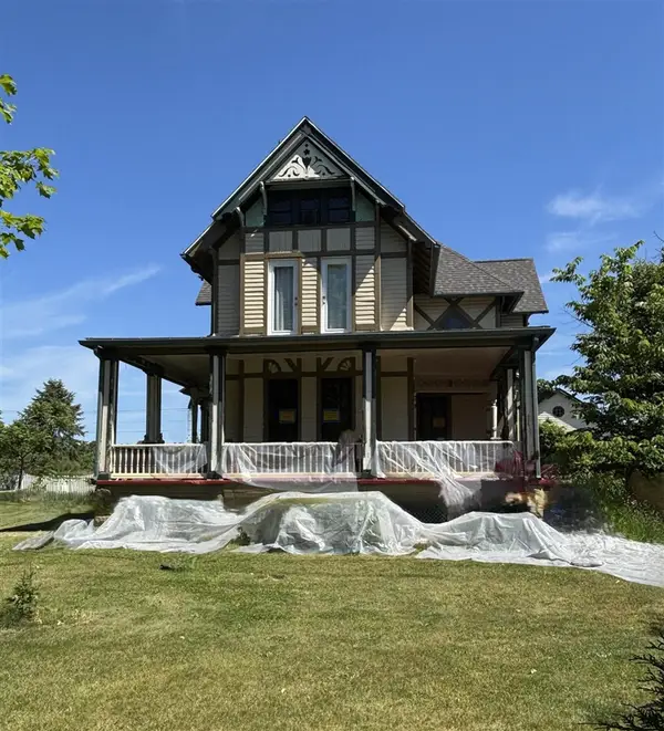 42304 W Red Arrow, Paw Paw, MI 49079