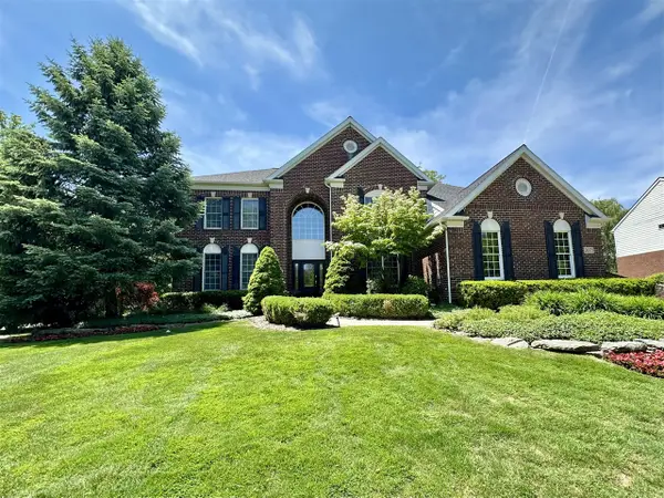 26375 Glenwood, Novi, MI 48374