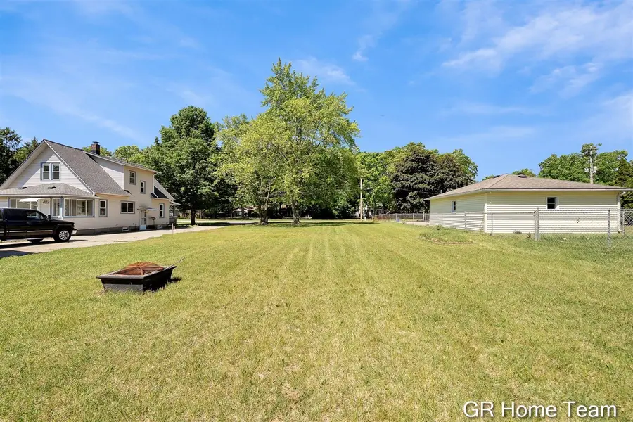 3744 Clyde Park, Wyoming, MI 49509 - #2