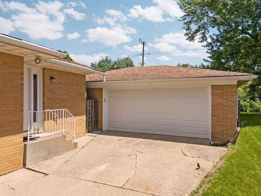 1559 Glastonbury, Ann Arbor, MI 48103 - #3