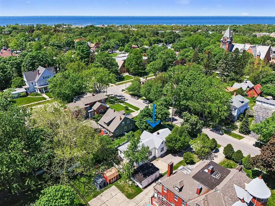 411 5th, Manistee, MI 49660 - #3