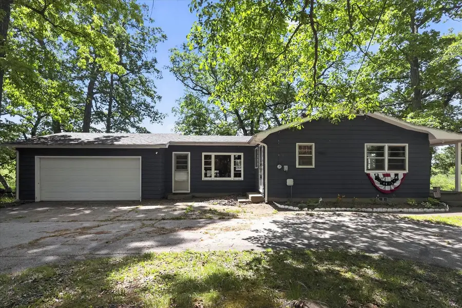 5770 W Us Highway 12, Buchanan, MI 49107 - #3