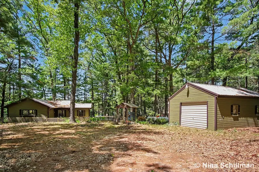 4701 S Spruce, White Cloud, MI 49349 - #3