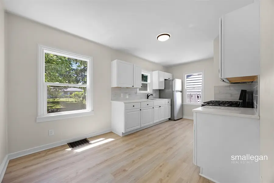 885 Oak, Muskegon, MI 49442 - #2