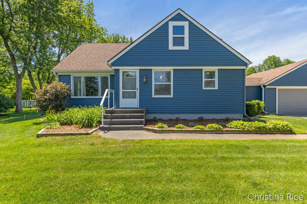 866 76th, Byron Center, MI 49315 - #1