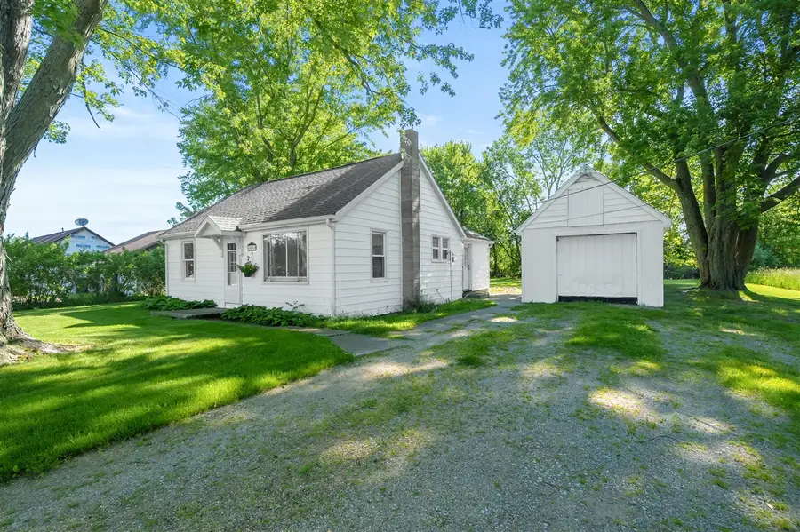 10561 Baldwin, Bridgman, MI 49106 - #3