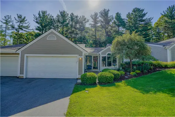 3334 Woodwind #33, Grand Rapids, MI 49525