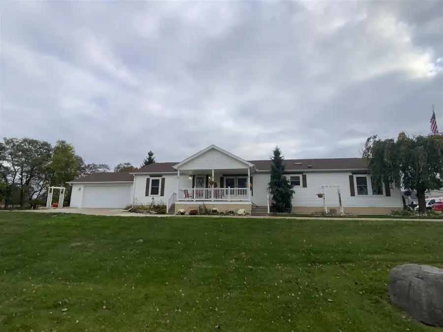 1559 Larkmore, Grass Lake, MI 49240 - #2