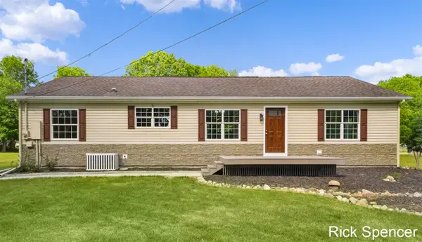 3321 Babylon, Allegan, MI 49010