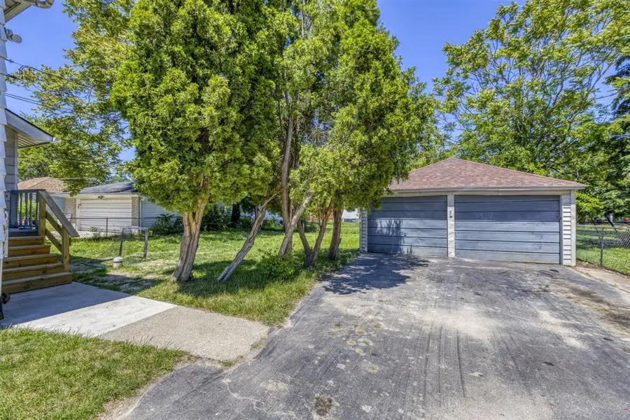 7359 Engleman, Center Line, MI 48015 - #3