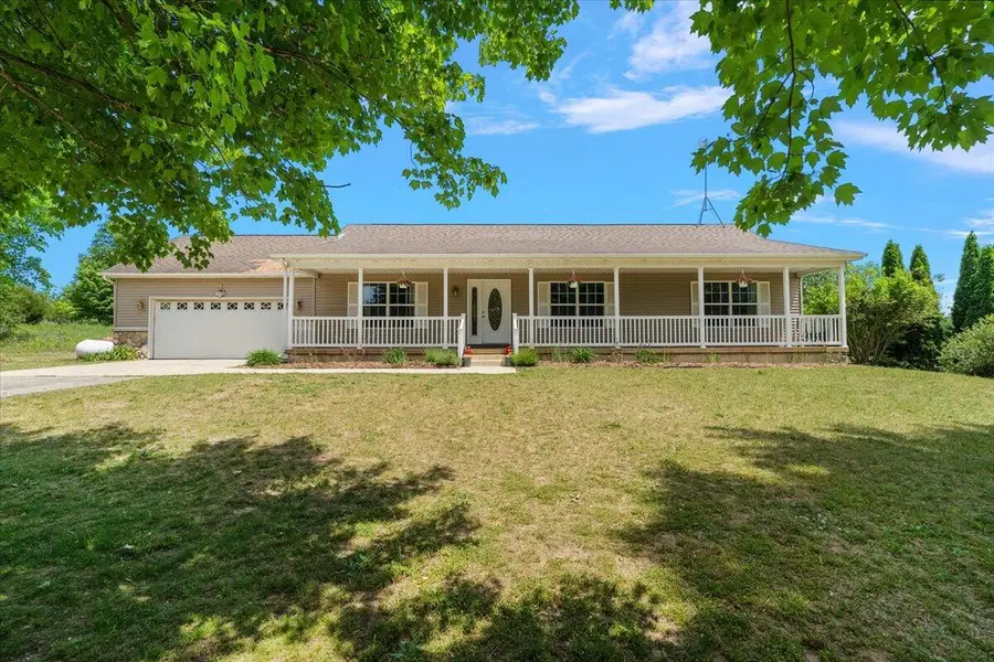 2171 Walking Horse, Allegan, MI 49010 - #2