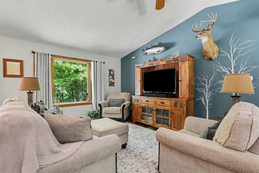 11024 W Peck Lake, Lowell, MI 49331 - #3