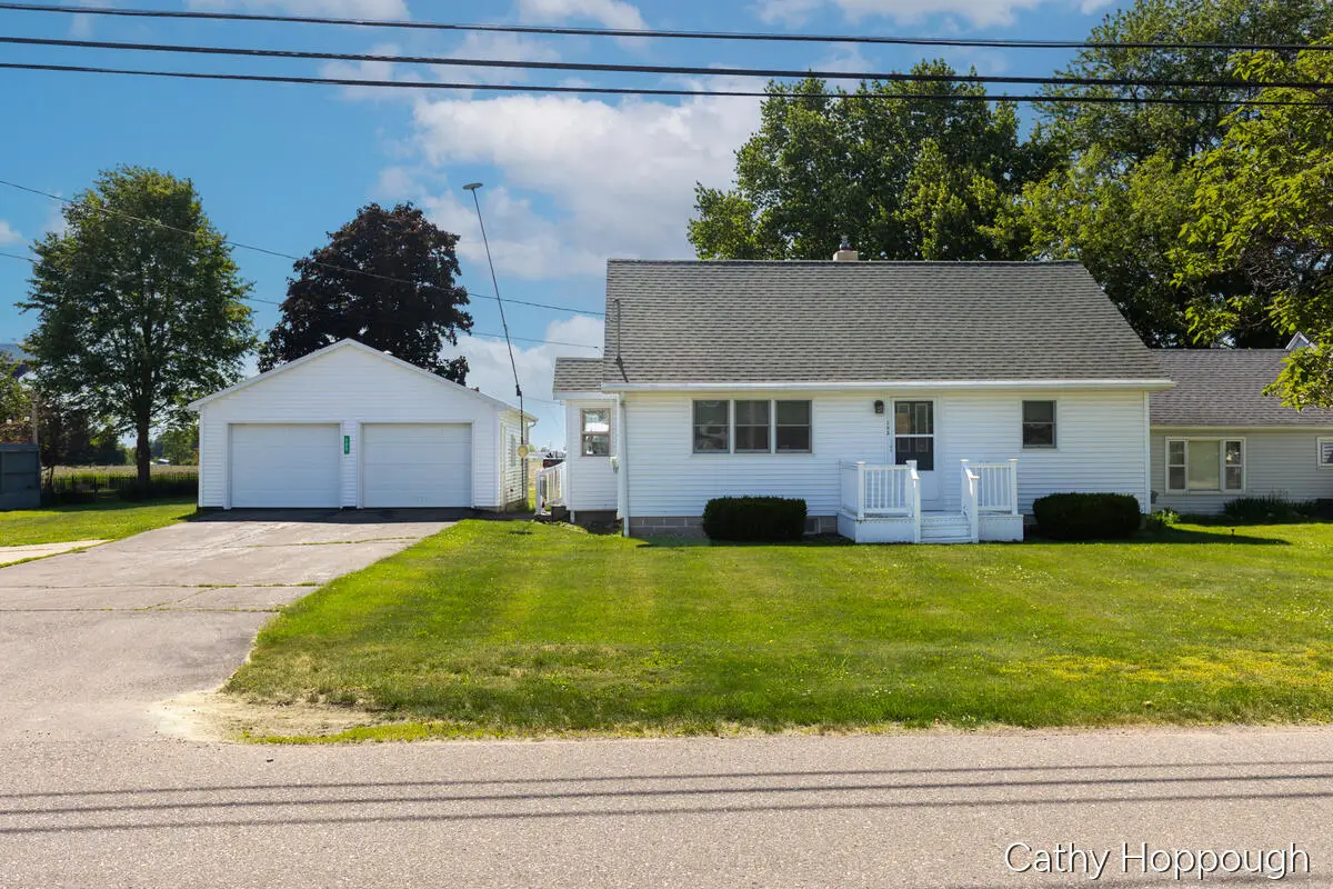 785 Washington, Lake Odessa, MI 48849 - #1