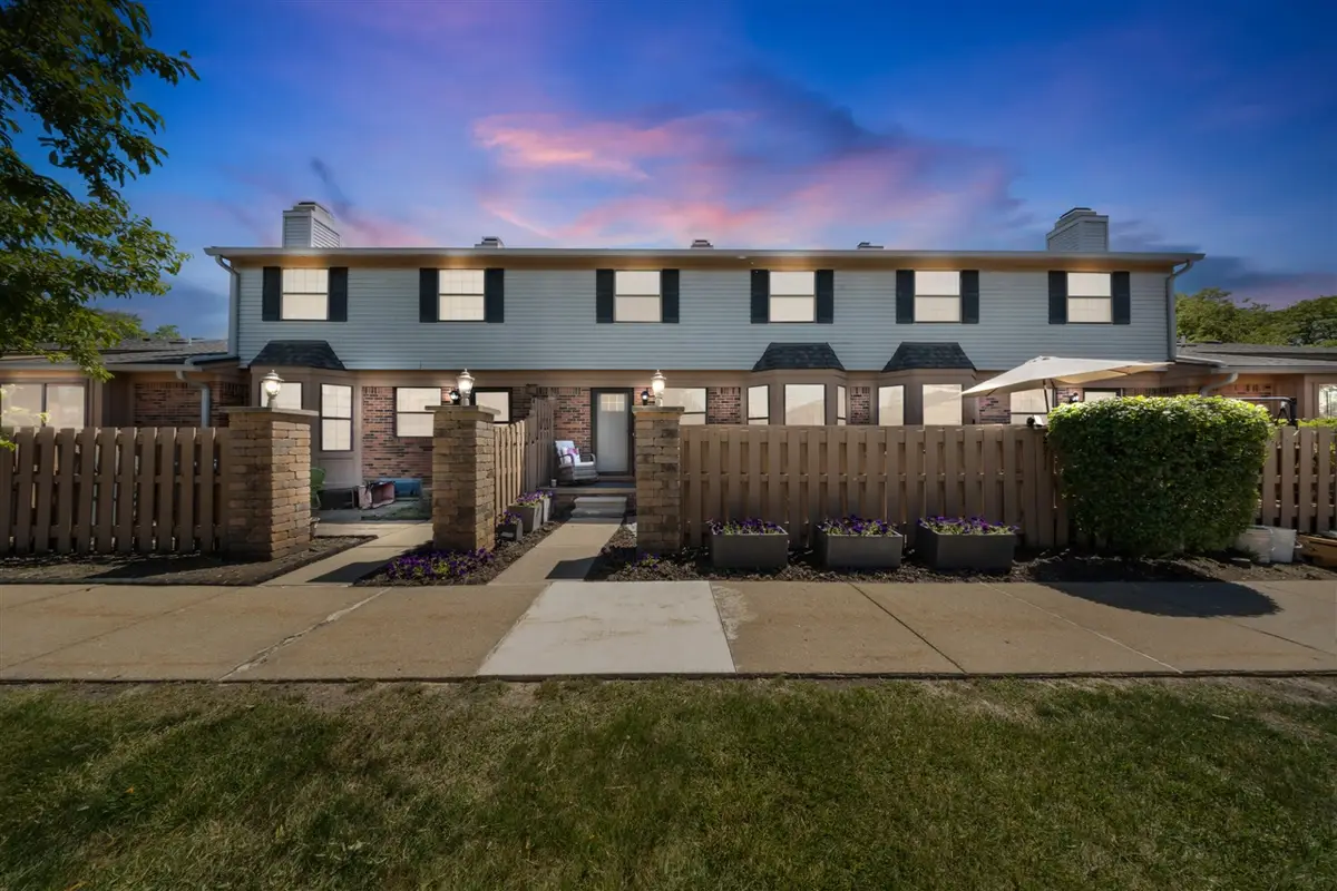 2071 Vine Way #79, Canton, MI 48188 - #1