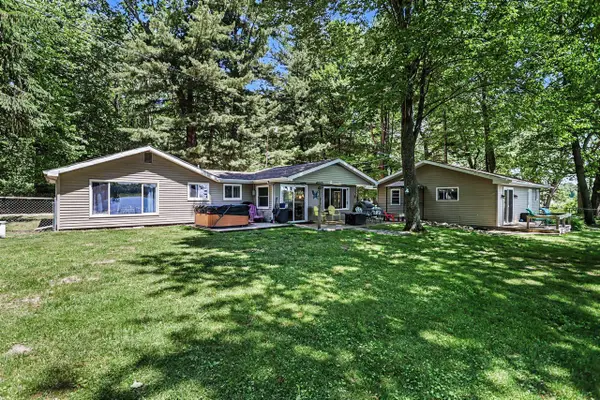 301 Cotton Lake, Battle Creek, MI 49014