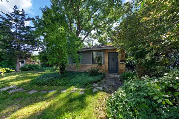 23830 Scotia, Oak Park, MI 48237