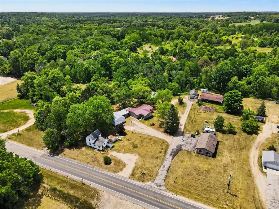 3599 S Maple Island, Hesperia, MI 49421 - #2