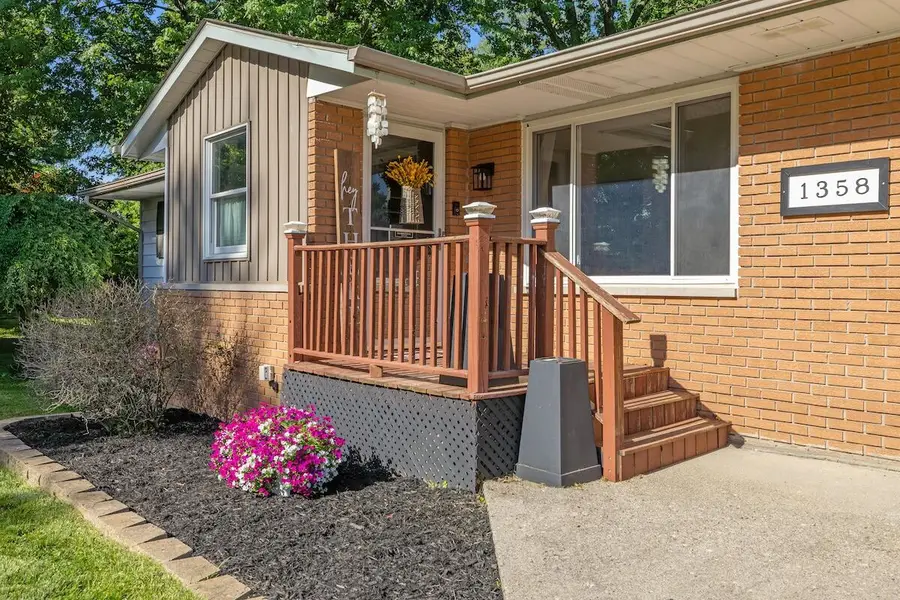 1358 Flamingo, Wixom, MI 48393 - #2