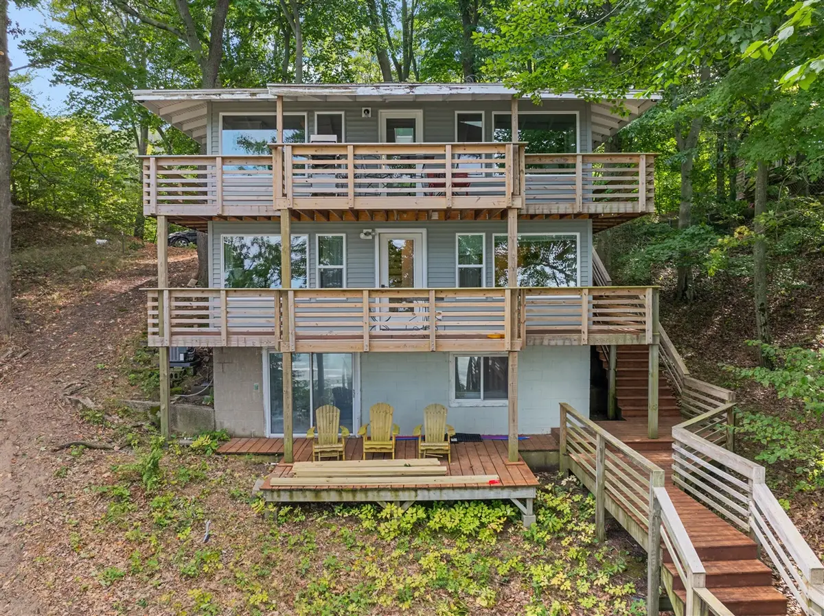 5959 Lake Harbor, Norton Shores, MI 49441 - #1