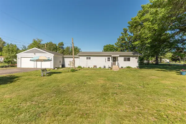 9437 Cady, Jackson, MI 49201