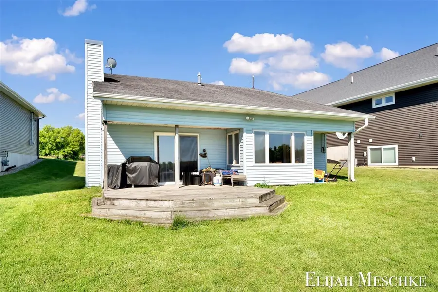 10207 Poplar, Rockford, MI 49341 - #3
