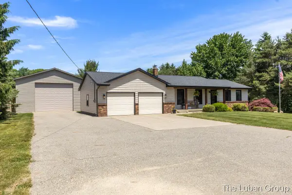 6669 Fillmore, Allendale, MI 49401