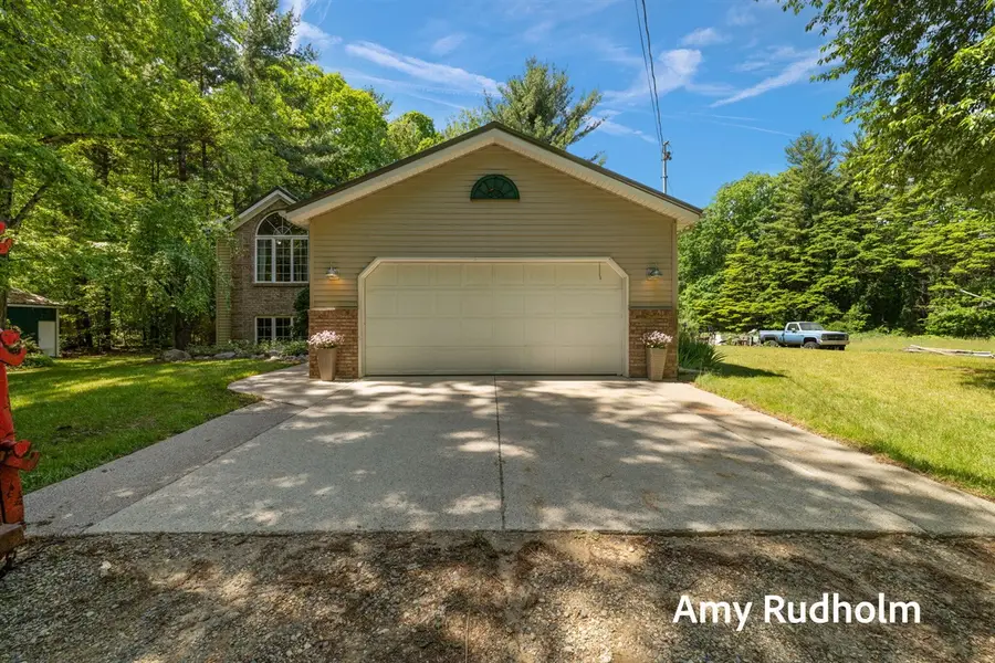9262 Leonard, Coopersville, MI 49404 - #3
