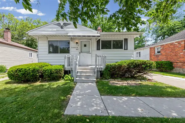20436 Inkster, Redford, MI 48240