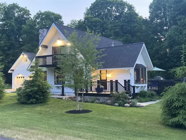 7452 Leonard, Manistee, MI 49660