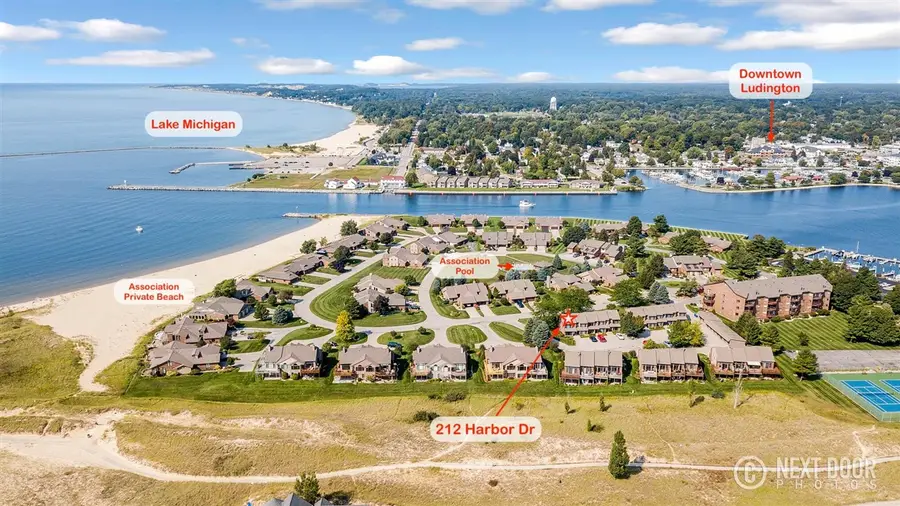 212 Harbor, Ludington, MI 49431 - #3