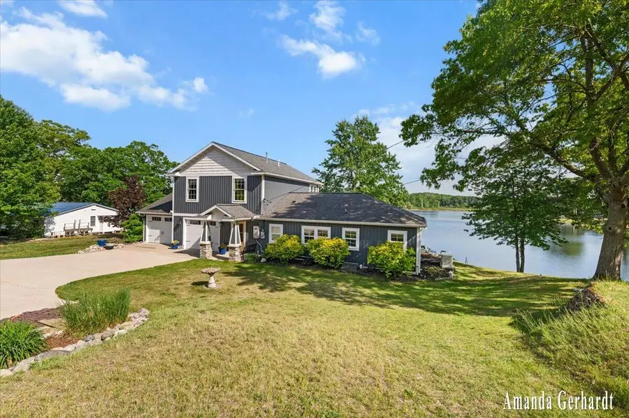 3691 Holiday, Greenville, MI 48838 - #3