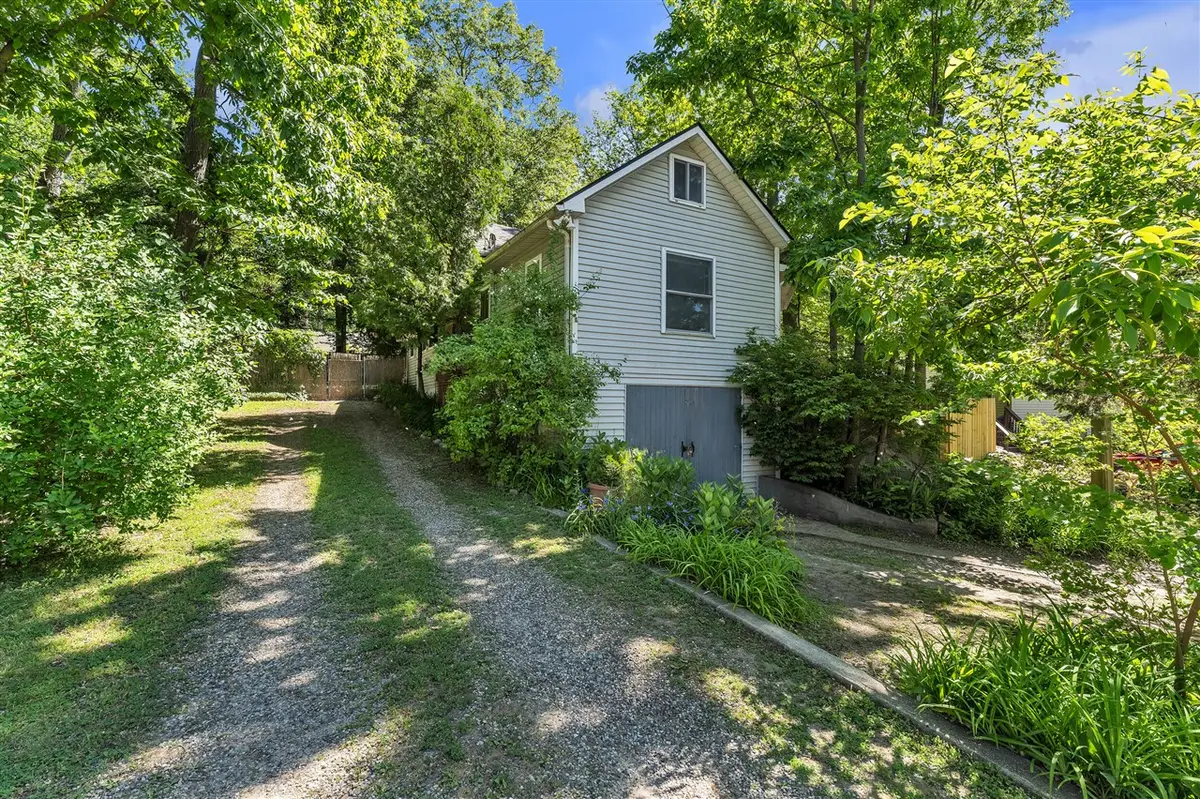 6330 Oakdale, Brighton, MI 48116 - #1