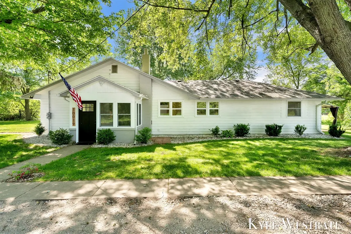 10019 10 Mile, Rockford, MI 49341 - #1