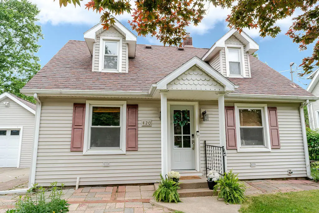420 Oakhurst, Kalamazoo, MI 49001 - #1