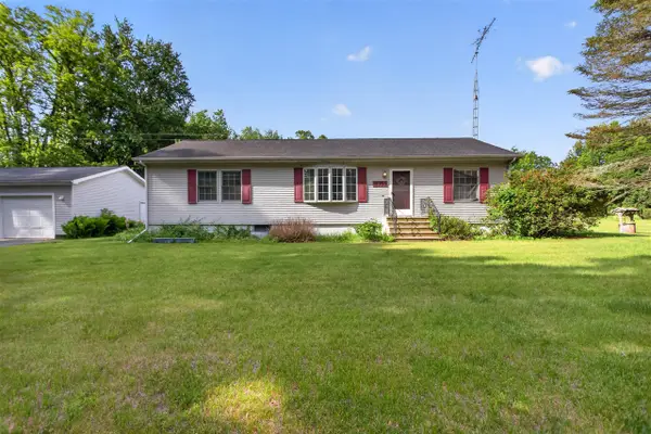 3635 Hart, Jackson, MI 49201