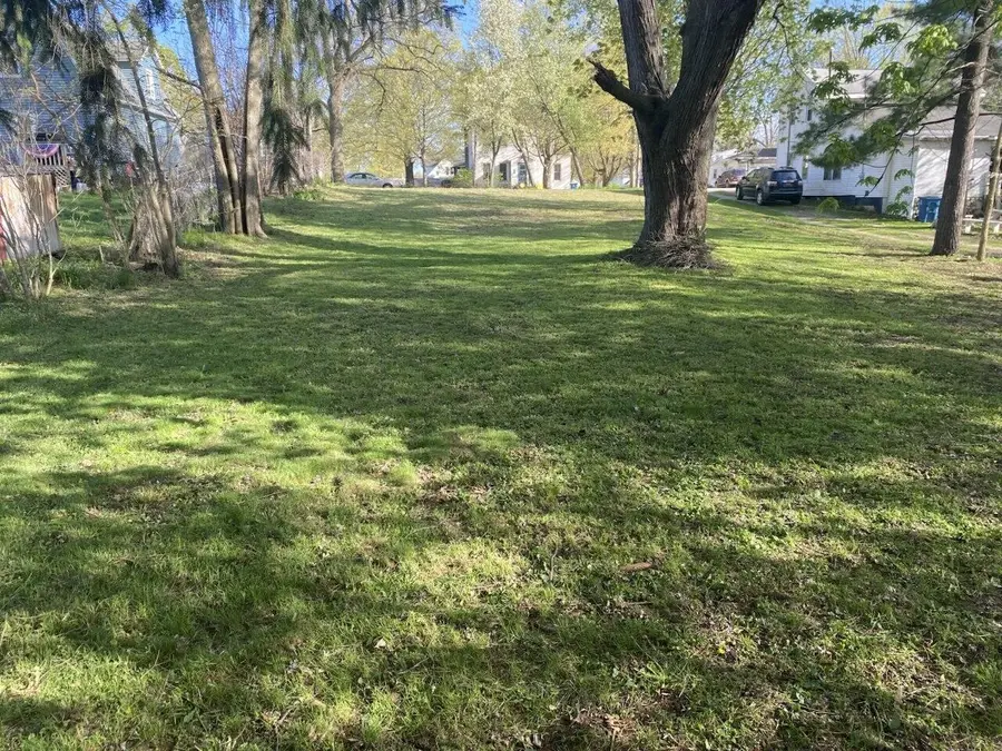 202 W Saint Marys, Decatur, MI 49045 - #2