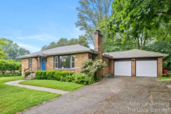 450 Newberg, Grand Rapids, MI 49504