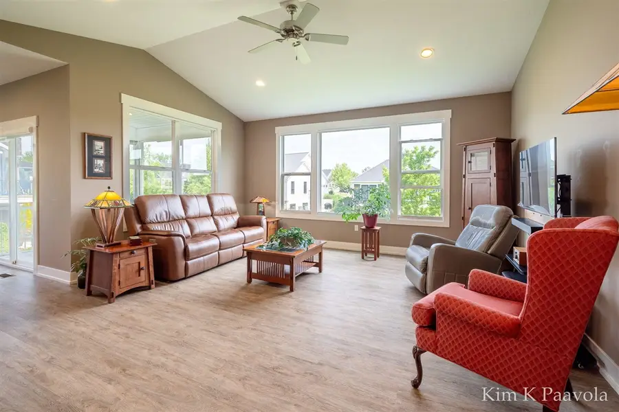 2285 Whistle Creek, Byron, MI 49315 - #3
