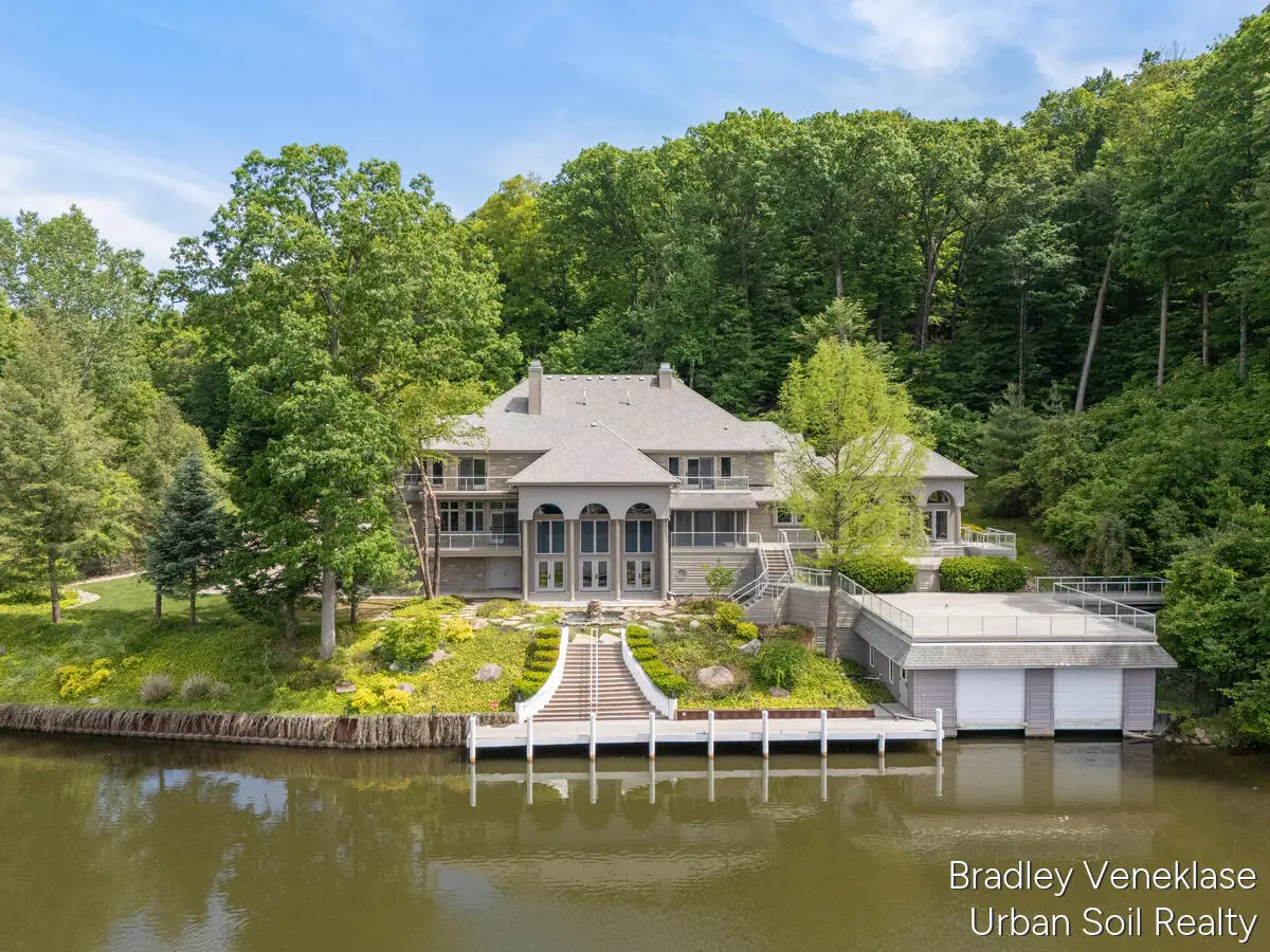 7635 Sandy Hollow, Alto, MI 49302 - #1