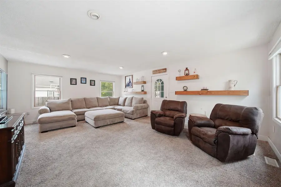 825 Gerald, Jackson, MI 49203 - #2