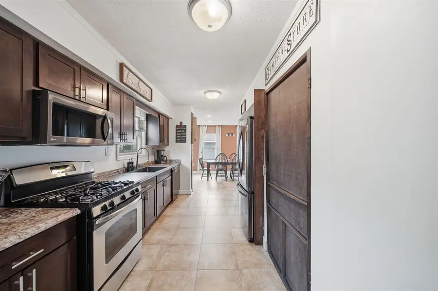 825 Gerald, Jackson, MI 49203 - #3