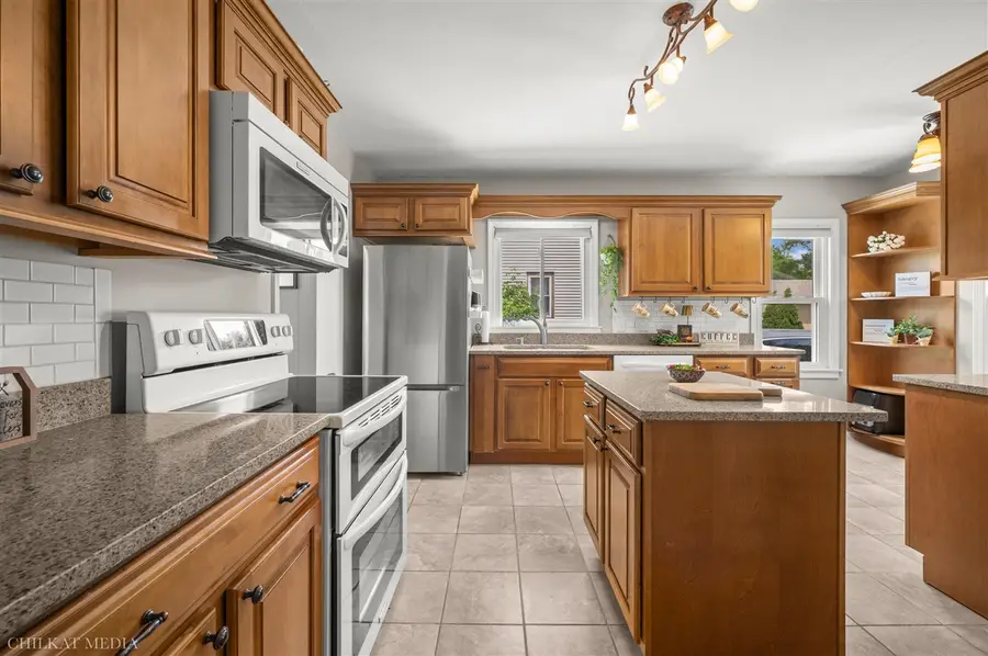 2225 S Cleveland, Saint Joseph, MI 49085 - #3