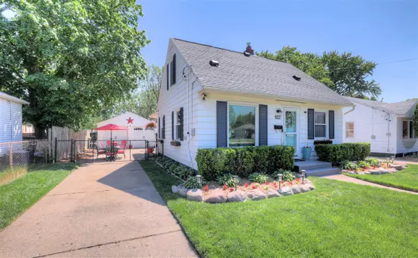 822 Aldon, Wyoming, MI 49509