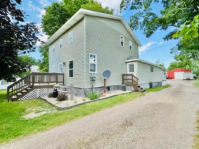152 N Main, Woodland, MI 48897 - #1