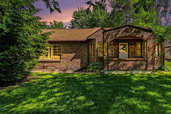 33700 Beechwood, Westland, MI 48185