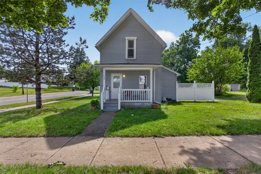 749 Kennedy, Jackson, MI 49202 - #2