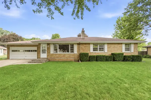1551 S Windsor, Saint Joseph, MI 49085