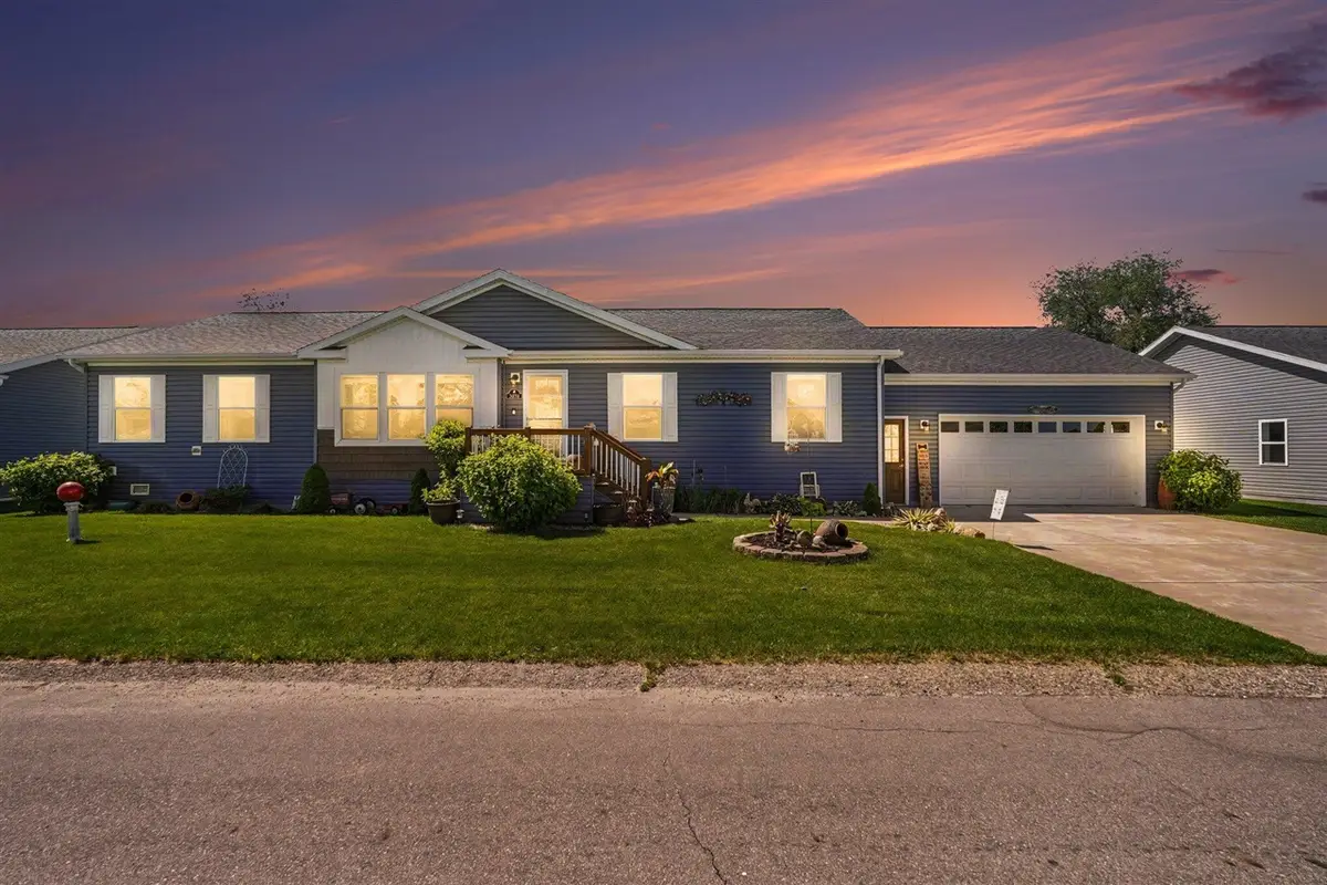 3676 Hollyfield, Cedar Springs, MI 49319 - #1
